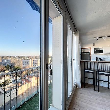 Agreable Appartement 4 Pieces, Vue Mont Ventoux, Proche Remparts Avignon Bagian luar foto